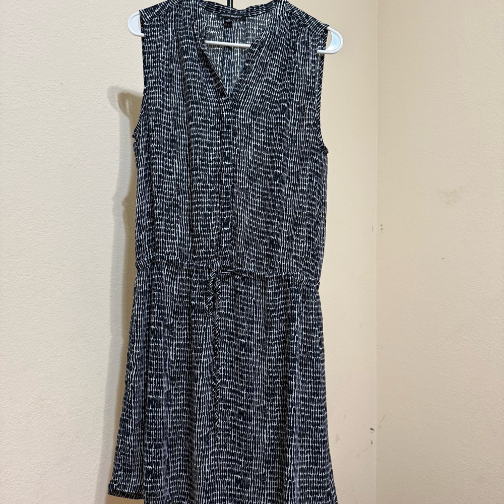 Hilary Radley Monochromatic Sleeveless Tunic Dress